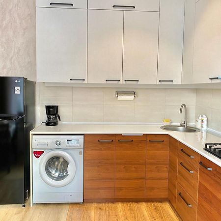Spacious Apartment In New Building, Near The City Center And Airport Tashkent Ngoại thất bức ảnh