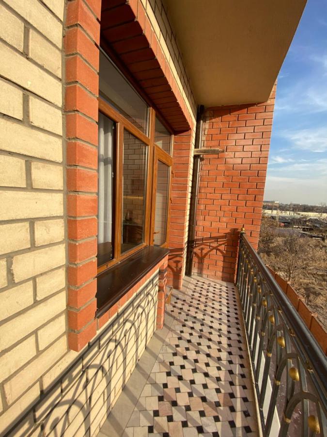 Spacious Apartment In New Building, Near The City Center And Airport Tashkent Ngoại thất bức ảnh