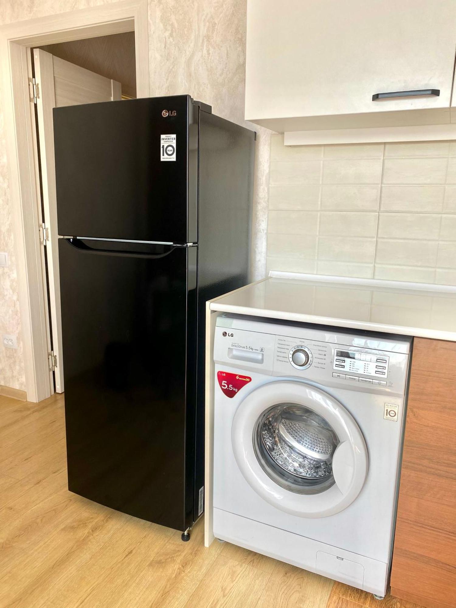 Spacious Apartment In New Building, Near The City Center And Airport Tashkent Ngoại thất bức ảnh